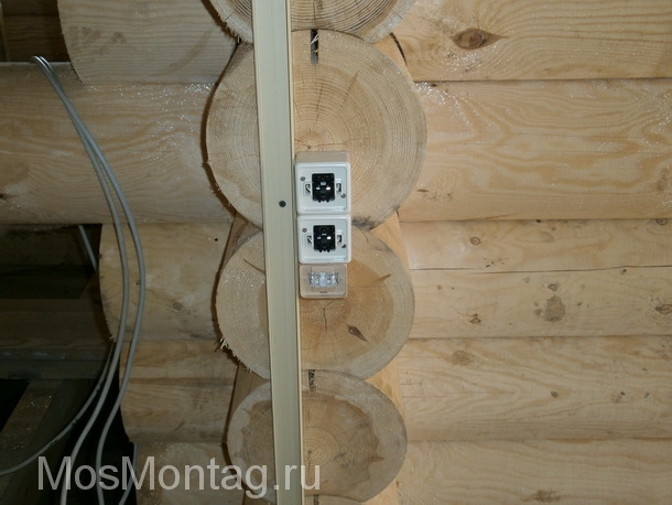 Монтаж проводки в деревянном доме.
