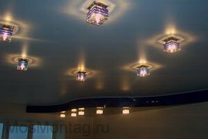 Монтаж светильников в натяжные потолки